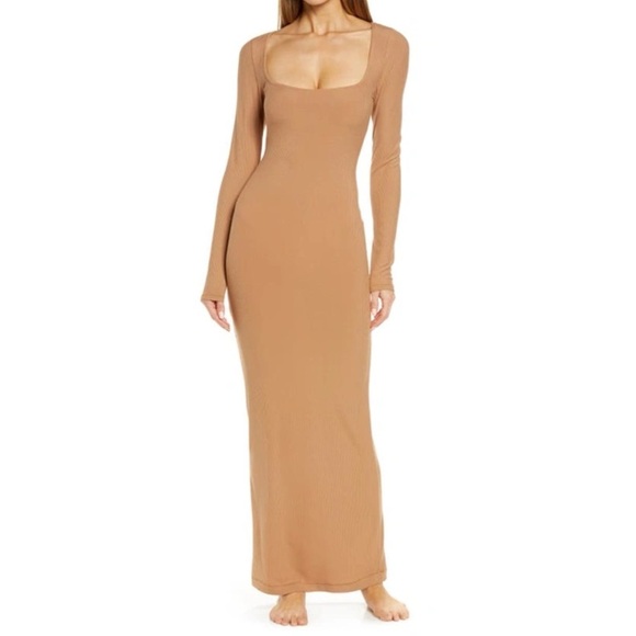 Skims Soft Lounge Long sleeve Stretch-jersey Maxi Dress Camel Glitter X-Small - Picture 7 of 7